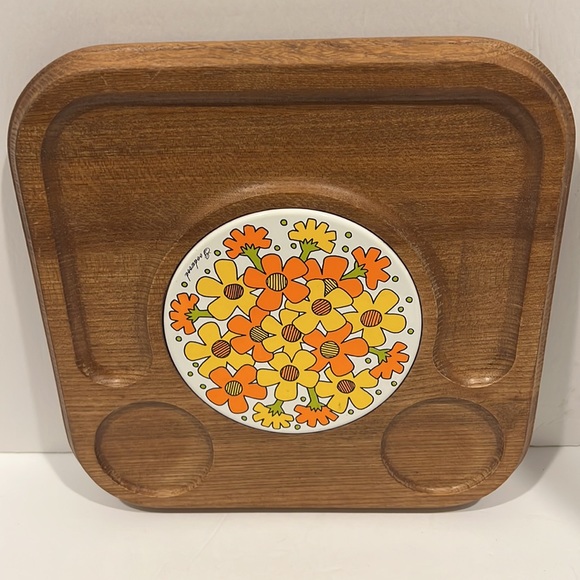 Vintage Cheese and Snack Tray Daisies Floral 70’s12 by 12” - Picture 3 of 7
